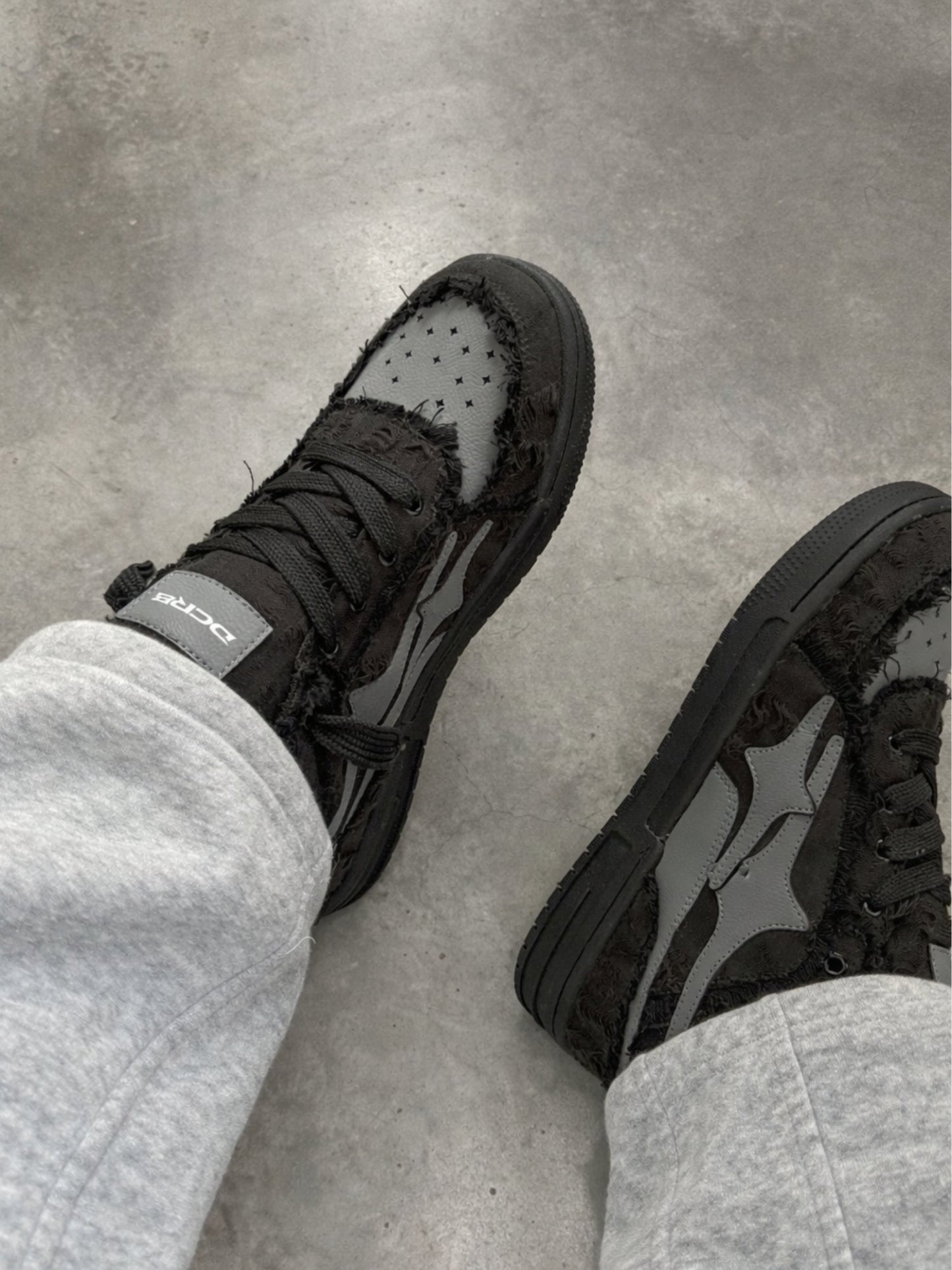DCRB Broken Black Sneakers
